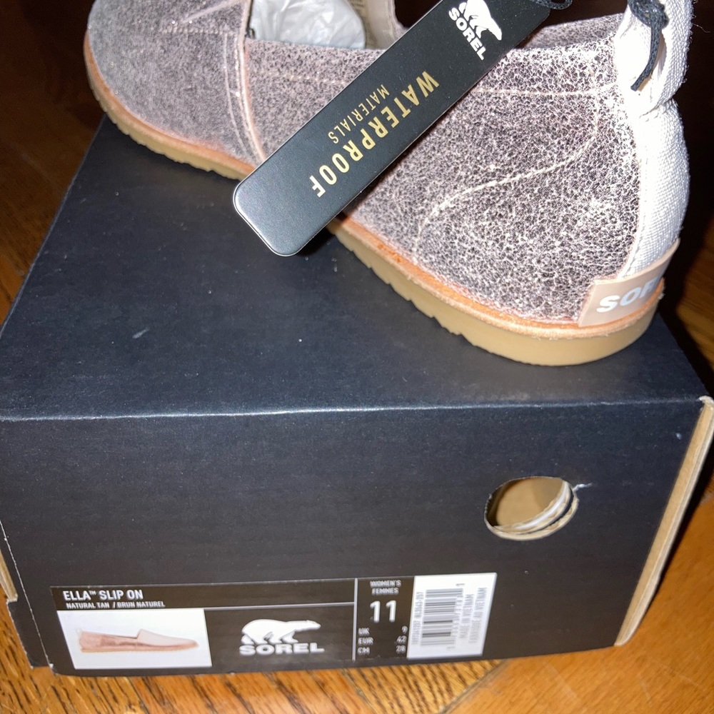 Sorel rose gold loafers